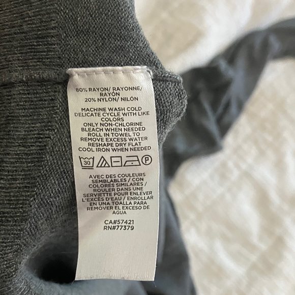 Ann Taylor Charcoal Turtleneck Sweater - Picture 4 of 4